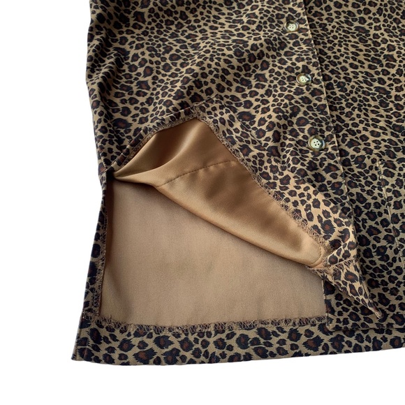 Vintage Manor House Sleeveless Animal Print Collar Button Up Blouse w/ Pockets - Picture 6 of 10